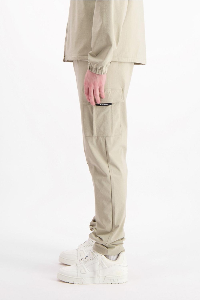 DELTA CARGO PANTS 1 125 4 01 SAND